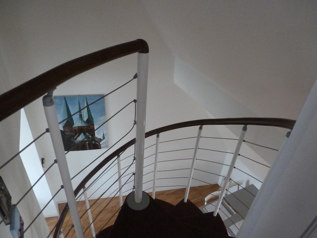 Likedeeler Am Stadthafen Lübeck Rom bilde